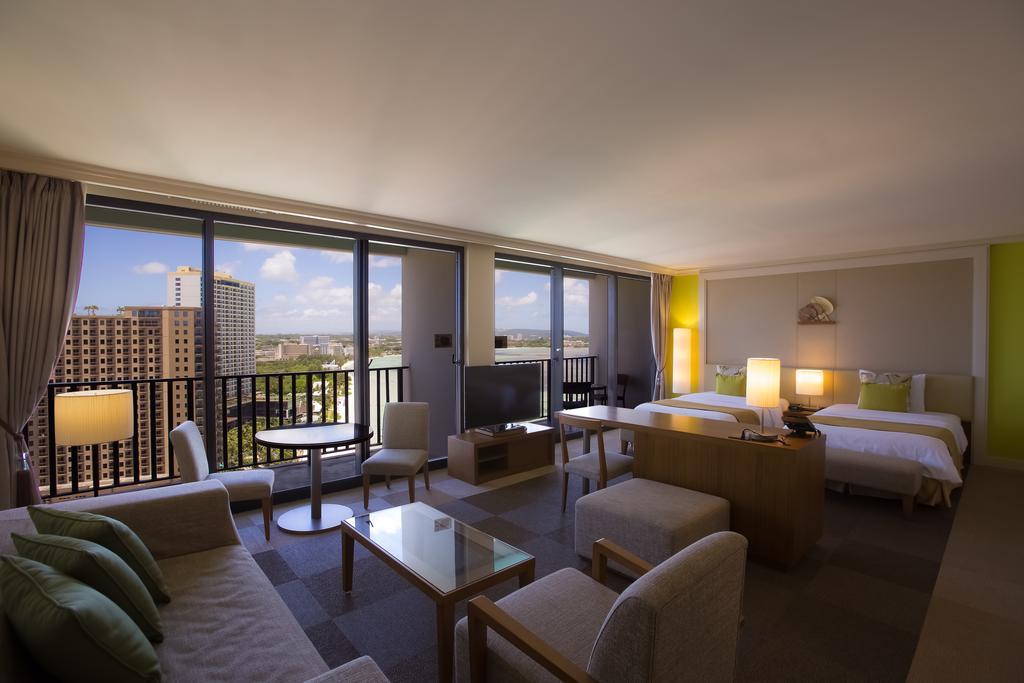 Guam Reef Hotel Tumon Exterior foto
