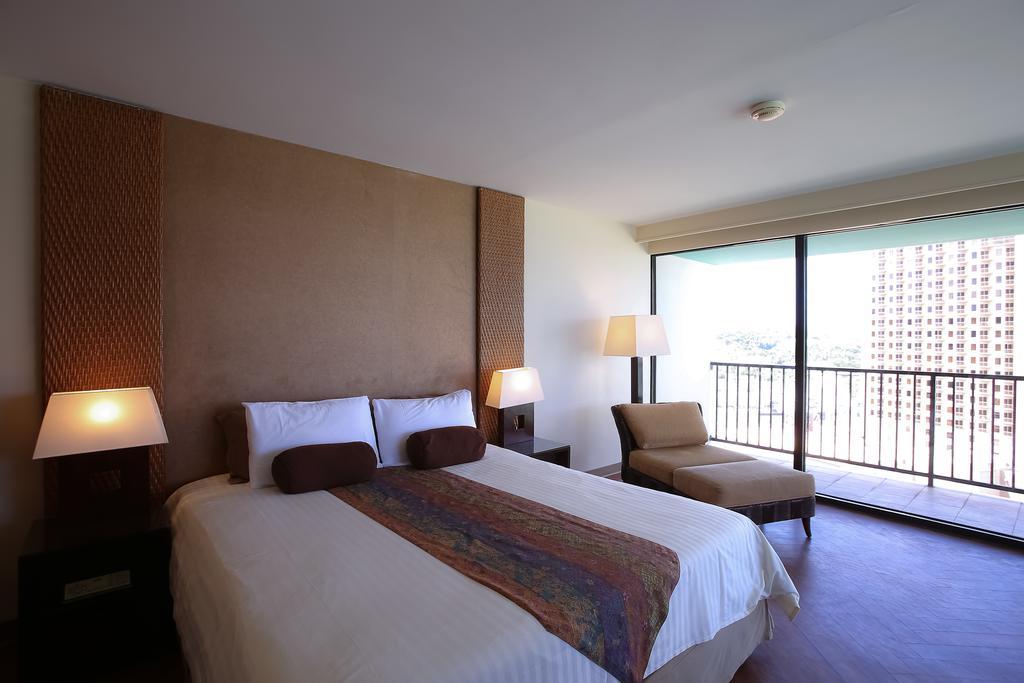 Guam Reef Hotel Tumon Exterior foto