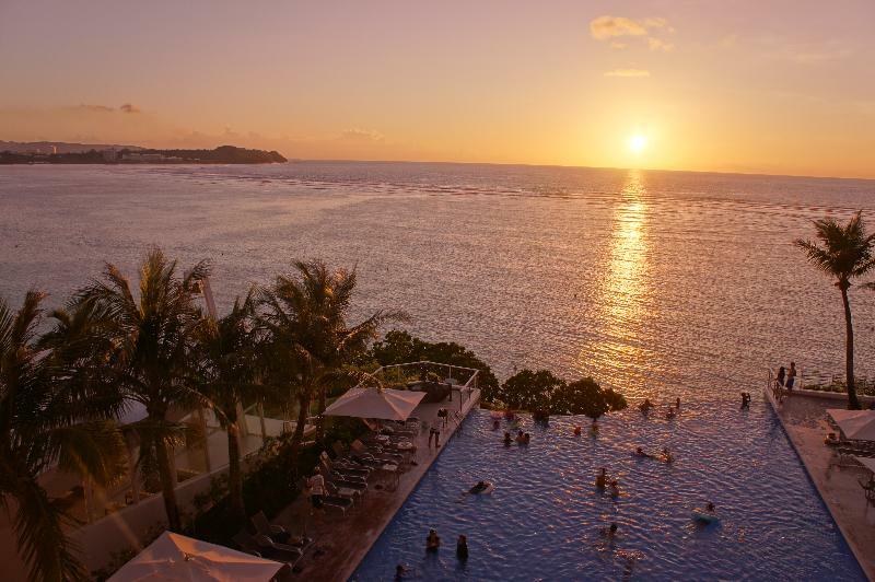 Guam Reef Hotel Tumon Exterior foto